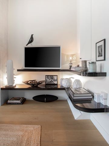 Samantha Hauvette and Lucas Madani | Home | USM Modular Furniture