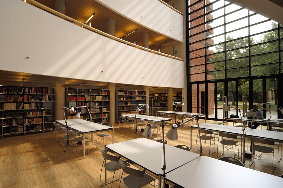 USM Haller tables in Tiraboschi Library